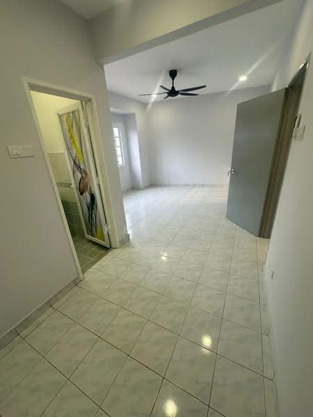 Rumah Teres 2-Tingkat untuk Disewa di Taman Putra Prima (Puchong) - Ker KK - Interior - PropertyGuru.com.my