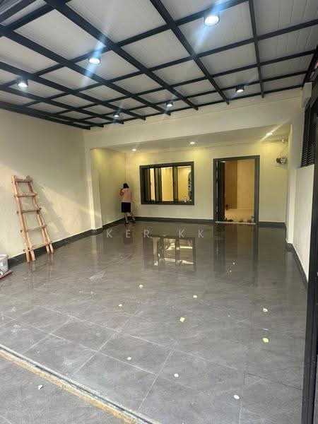 Rumah Teres 2-Tingkat untuk Disewa di Taman Putra Prima (Puchong) - Ker KK - Entrance - PropertyGuru.com.my