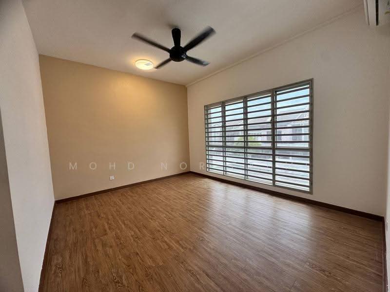 2-storey Terraced House for Sale in Bukit Rahman Putra (Sungai Buloh) - Mohd Nor Fahmi - PropertyGuru.com.my