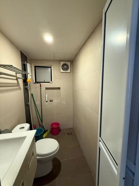 Kondominium untuk Disewa di Sri Putramas - Jason Chen - Bathroom - PropertyGuru.com.my
