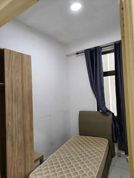 Service Residence for Rent at D'Summit Residences - Hui Hui . - PropertyGuru.com.my