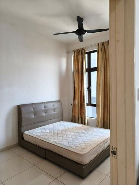 Service Residence for Rent at D'Summit Residences - Hui Hui . - PropertyGuru.com.my