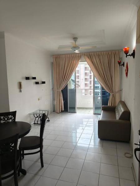 Kondominium untuk Disewa di N-Park Condominium - Abby Woo - Living Room - PropertyGuru.com.my