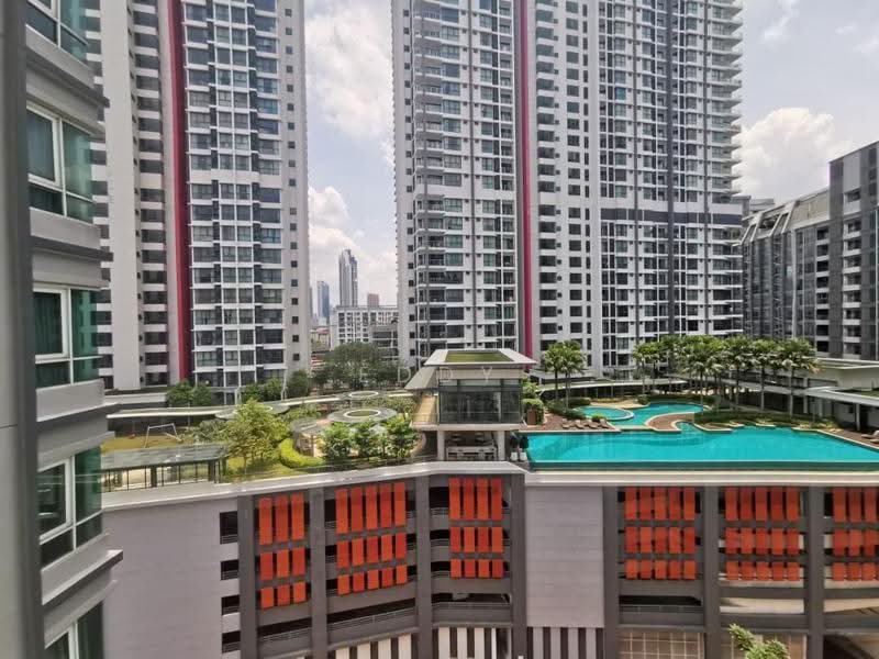 Kediaman Servis untuk Disewa di V Residence 3 @ Sunway Velocity - Eddy Hong - Exterior - PropertyGuru.com.my