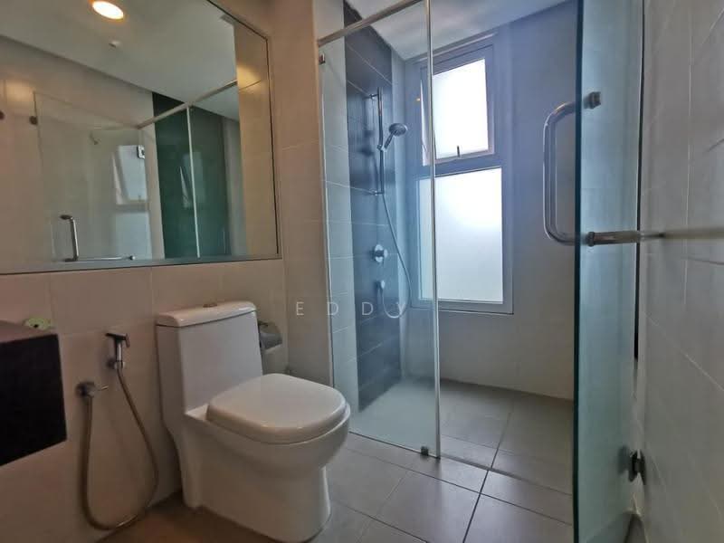 Kediaman Servis untuk Disewa di V Residence 3 @ Sunway Velocity - Eddy Hong - Bathroom - PropertyGuru.com.my