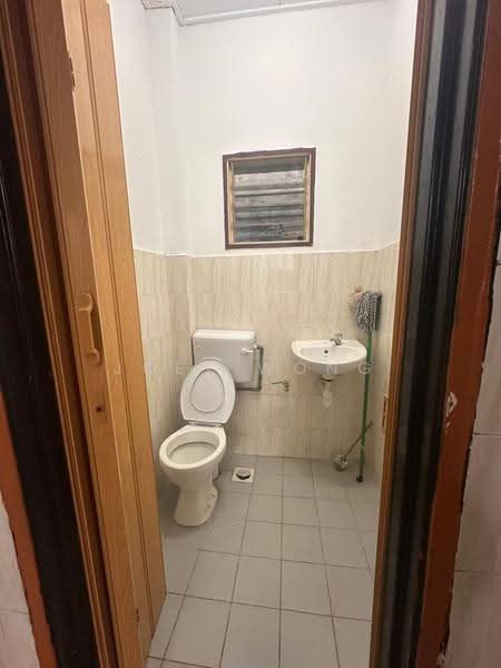 Rumah Teres 1-Tingkat untuk Disewa di Saujana Puchong (Puchong) - Joey Wong - Bathroom - PropertyGuru.com.my