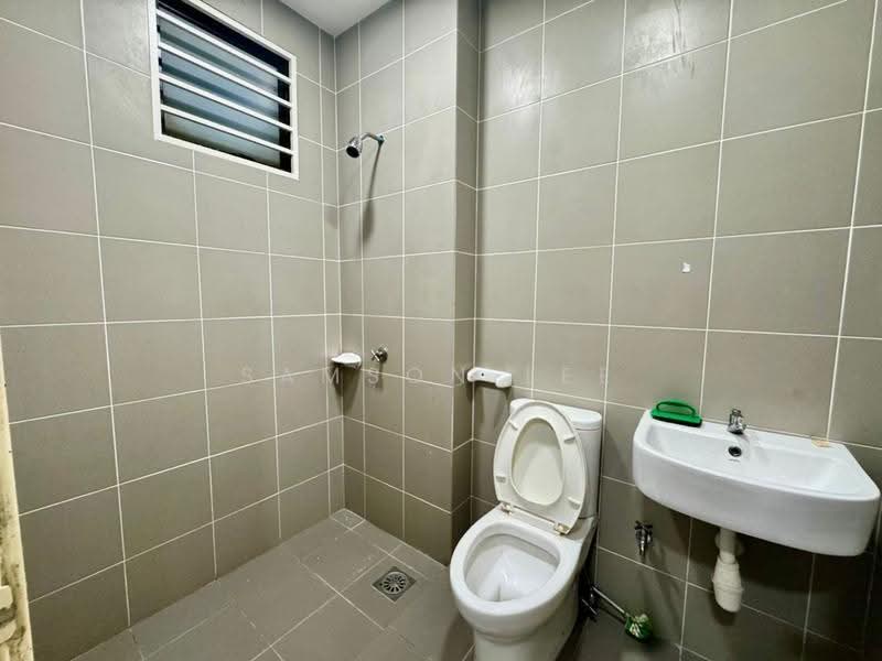 2-storey Terraced House for Sale in M Residence 2 (Rawang) - Samson Lee - Bathroom - PropertyGuru.com.my