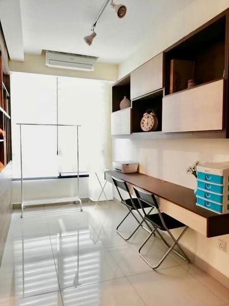 Kediaman Servis untuk Disewa di Flexis @ One South - Abbie Lee - Study - PropertyGuru.com.my
