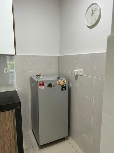 Kondominium untuk Dijual di Iris Residence - Jess Lee - Kitchen - PropertyGuru.com.my