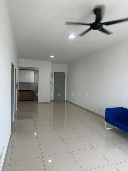Kondominium untuk Dijual di Iris Residence - Jess Lee - Living Room - PropertyGuru.com.my