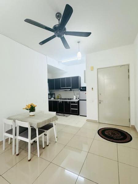 Pangsapuri untuk Disewa di Kalista Residence - Kah Hee Lim - Dining Room - PropertyGuru.com.my