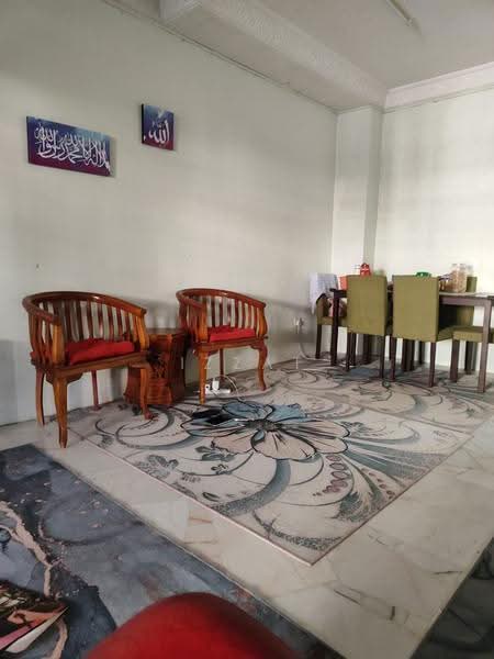 2-storey Terraced House for Sale in Bukit Ubi (Kuantan) - Izzat Azman - Living Room - PropertyGuru.com.my
