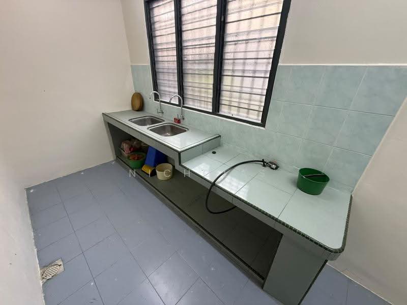 Rumah Teres 2-Tingkat untuk Dijual di Bandar Lahat Baru (Lahat) - Nicholas Lee - Kitchen - PropertyGuru.com.my