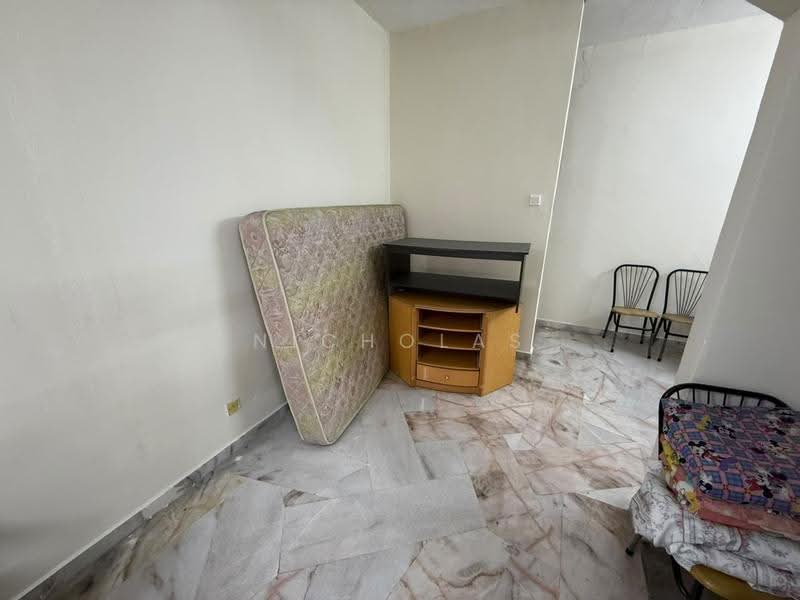 Rumah Teres 2-Tingkat untuk Dijual di Bandar Lahat Baru (Lahat) - Nicholas Lee - Bedroom - PropertyGuru.com.my