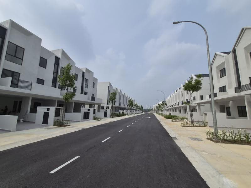 1.5-storey Terraced House for Rent in Petaling Jaya (Selangor) - Annie Ng - Exterior - PropertyGuru.com.my
