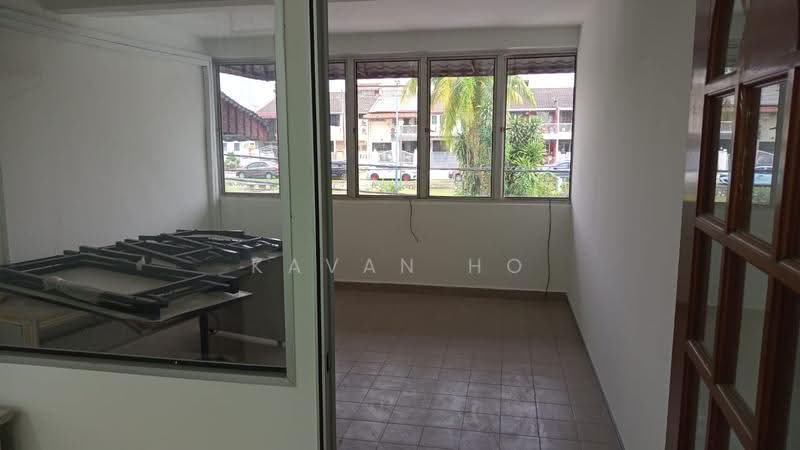 Shop / Office for Rent in Taman Overseas Union (Taman Oug) (Jalan Klang Lama (Old Klang Road)) - Kavan Ho - Interior - PropertyGuru.com.my