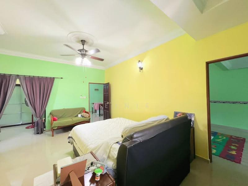 Rumah Berkembar untuk Dijual di Taman Iskandar (Johor Bahru) - Weinie Chon - PropertyGuru.com.my