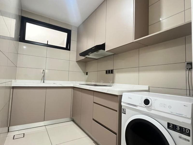 Kediaman Servis untuk Disewa di Duta Park Residences - Perry Chai - Kitchen - PropertyGuru.com.my