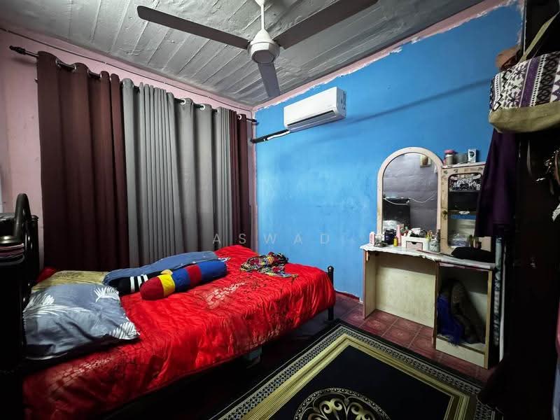 Pangsapuri untuk Dijual di Permata Apartment - Aswad . - Bedroom - PropertyGuru.com.my