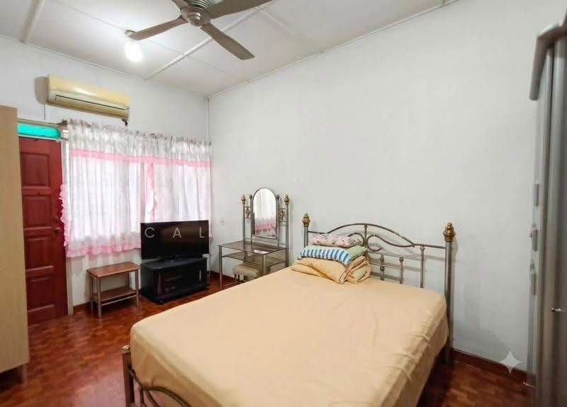 Rumah Teres 2-Tingkat untuk Dijual di Taman Ayer Panas (Setapak) - calvin Chin - Bedroom - PropertyGuru.com.my