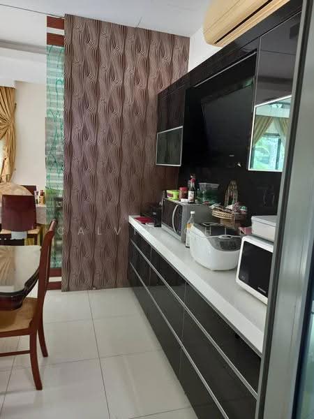 Bungalow House for Sale in Setia Hills (Ampang) - calvin Chin - Dining Room - PropertyGuru.com.my