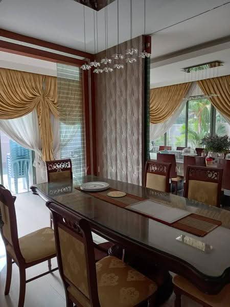 Bungalow House for Sale in Setia Hills (Ampang) - calvin Chin - Dining Room - PropertyGuru.com.my