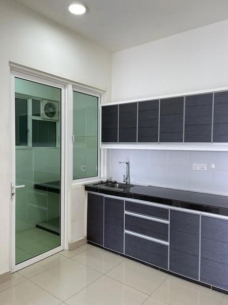 Kediaman Servis untuk Dijual di Sentul Village - Chloe Phuah - Kitchen - PropertyGuru.com.my