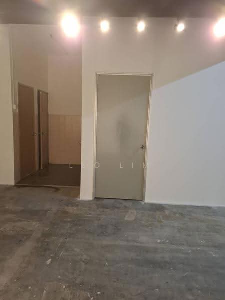 Shop for Rent in Balakong (Selangor) - Leo Lim - Interior - PropertyGuru.com.my