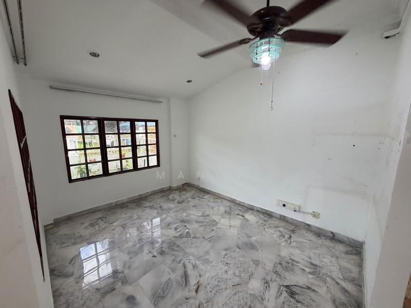Terraced House for Sale in Bandar Country Homes (Rawang) - Mandy Cheow - PropertyGuru.com.my
