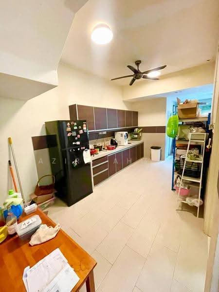 2-storey Terraced House for Sale in Bandar Baru Bangi (Selangor) - Azira Ahmad - Kitchen - PropertyGuru.com.my