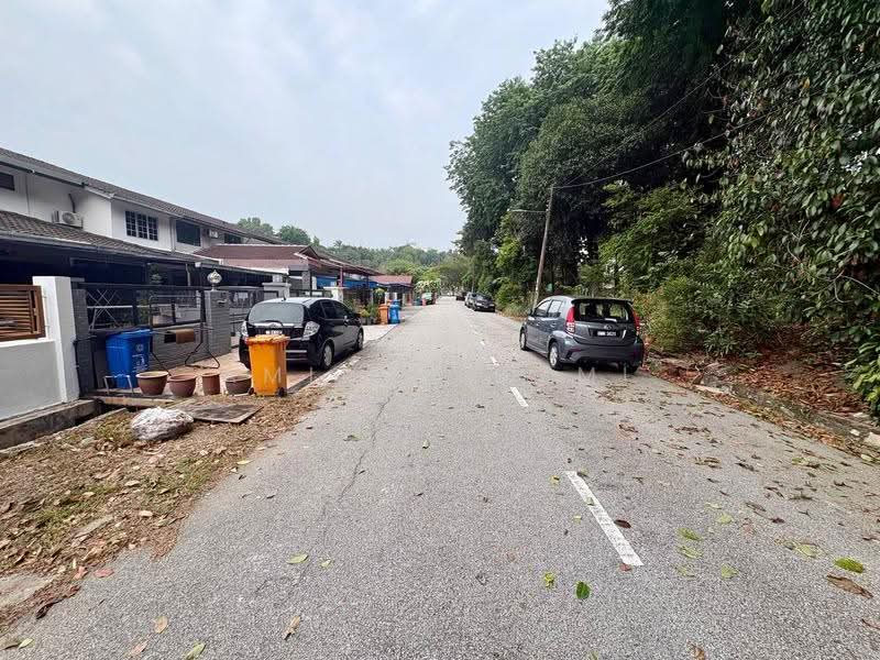 2-storey Terraced House for Sale in Seksyen 4 (Shah Alam) - Amirah Azmi - PropertyGuru.com.my
