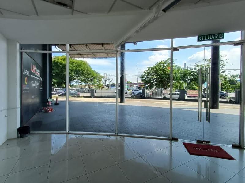 Warehouse for Rent in Seberang Jaya (Penang) - Dylan Lee - Entrance - PropertyGuru.com.my
