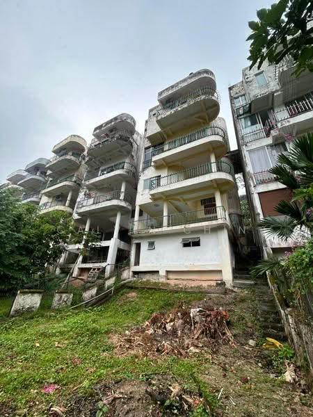4-storey Terraced House for Sale in Wangsa Ukay (Ulu Kelang) - calvin Chin - Exterior - PropertyGuru.com.my