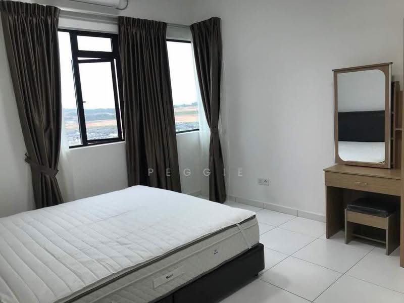 Kediaman Servis untuk Disewa di Sky Oasis Residence (Pangsapuri Oasis 1) - Peggie Chua - Bedroom - PropertyGuru.com.my