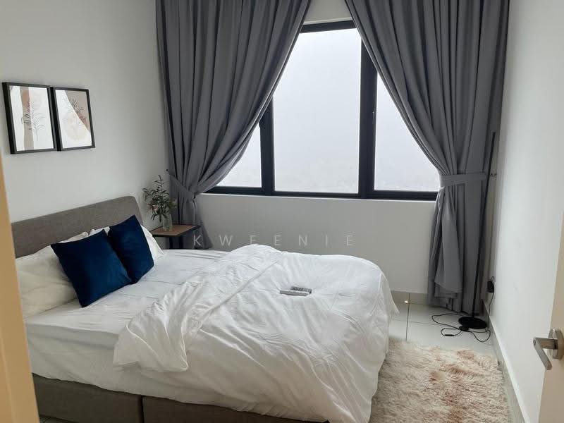Kediaman Servis untuk Dijual di Parc 3 - Kweenie Chong - Bedroom - PropertyGuru.com.my