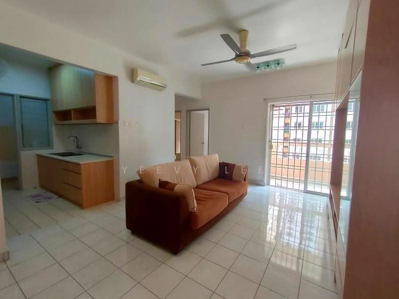 Kondominium untuk Dijual di Pelangi Damansara - Yeevy Lee - Living Room - PropertyGuru.com.my