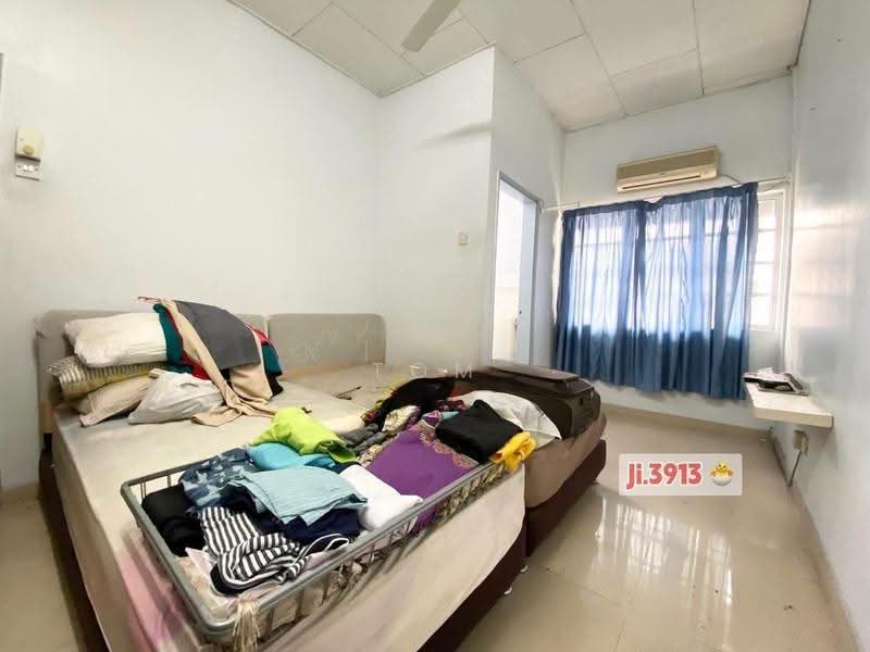Rumah Teres 2-Tingkat untuk Dijual di Taman Sri Andalas (Klang) - Tom Lee - Bedroom - PropertyGuru.com.my