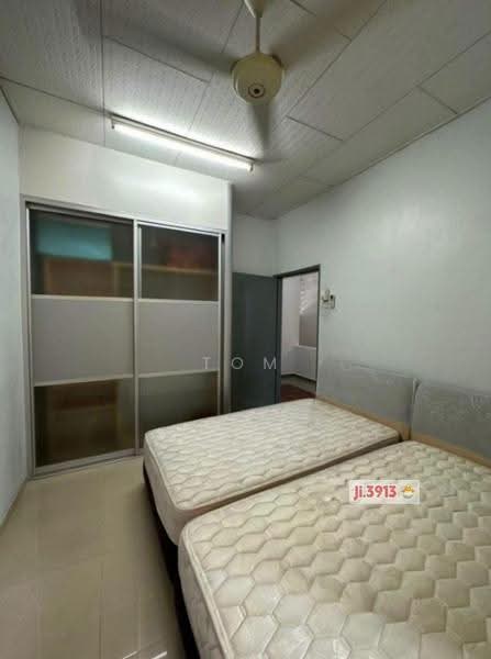 Rumah Teres 2-Tingkat untuk Dijual di Taman Sri Andalas (Klang) - Tom Lee - Bedroom - PropertyGuru.com.my