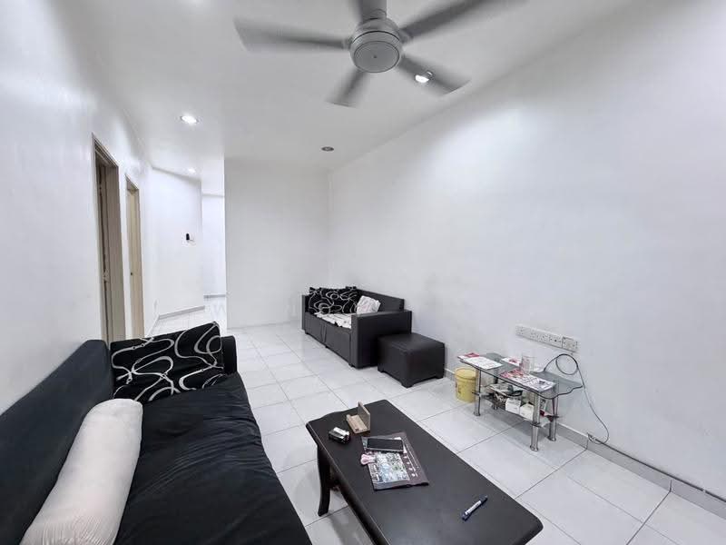 Rumah Teres untuk Dijual di Johor Bahru (Johor) - Wendy Tay - Living Room - PropertyGuru.com.my