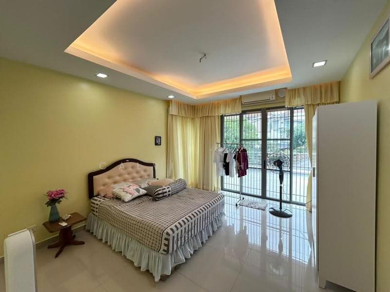 2.5-storey Terraced House for Sale in Sering Ukay (Ampang) - calvin Chin - Bedroom - PropertyGuru.com.my
