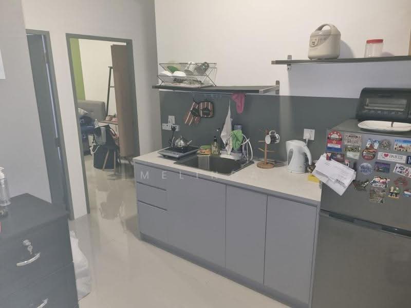Service Residence for Sale at Meridin Executive Suites @ The Meridin - Melinda Ee - Kitchen - PropertyGuru.com.my