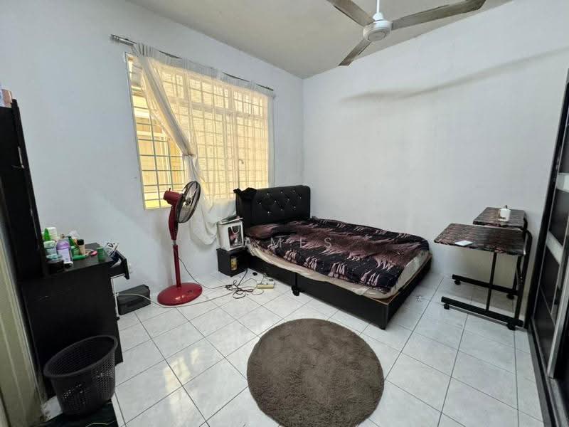 Condominium for Sale at Platinum Hill PV 5 - James Tan - Bedroom - PropertyGuru.com.my