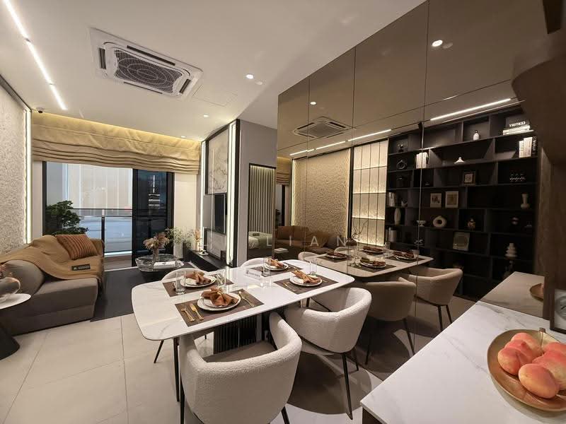 Kediaman Servis untuk Dijual di The Address @ Maxim Pelangi - Li Lian Chew - Living Room - PropertyGuru.com.my
