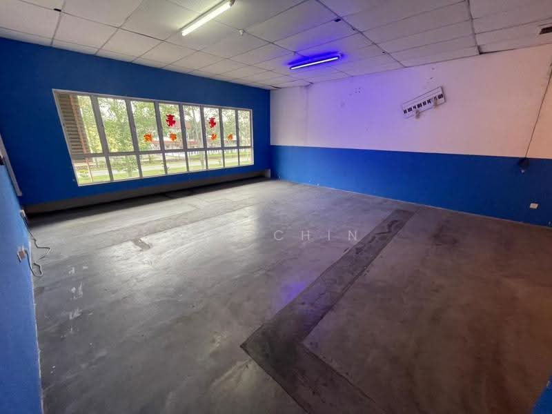 Shop / Office for Sale in Taman Putri Kulai (Kulai) - Kuu Chin - Interior - PropertyGuru.com.my