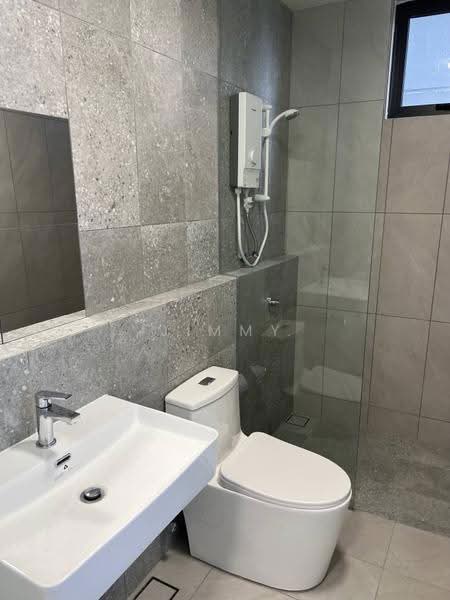 Kediaman Servis untuk Disewa di Emerald 9 - Jimmy Chang - Bathroom - PropertyGuru.com.my