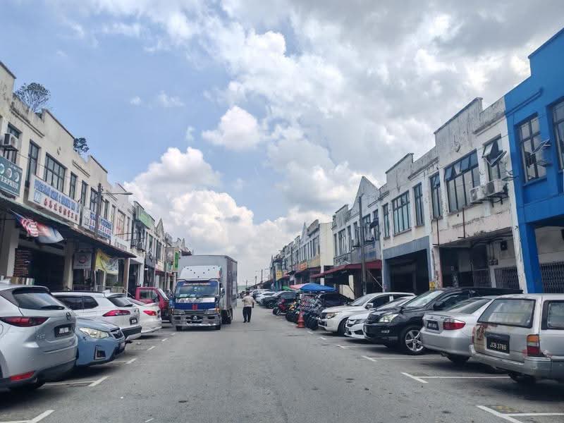Shop / Office for Sale in Taman Kulai Utama (Kulai) - Shirley Pang - Exterior - PropertyGuru.com.my