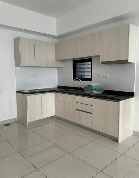 Service Residence for Sale at Parc 3 - Kweenie Chong - Kitchen - PropertyGuru.com.my