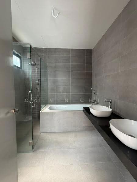 Rumah Berkembar untuk Dijual di Ampang (Selangor) - calvin Chin - Bathroom - PropertyGuru.com.my