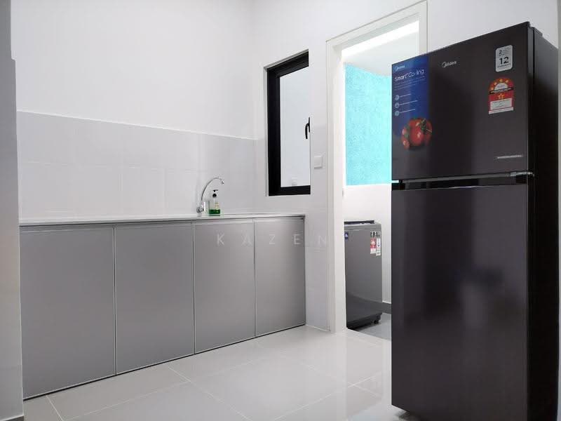 Kediaman Servis untuk Disewa di MKH Boulevard II - Kazen Liew - Kitchen - PropertyGuru.com.my