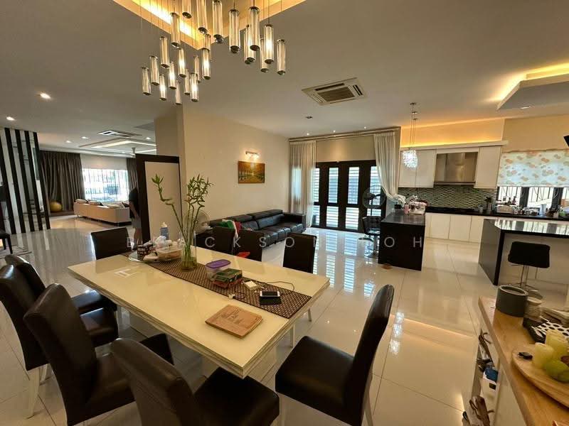 Rumah Berkembar untuk Dijual di Taman Melawati (Ulu Kelang) - Brackson Loh - Dining Room - PropertyGuru.com.my